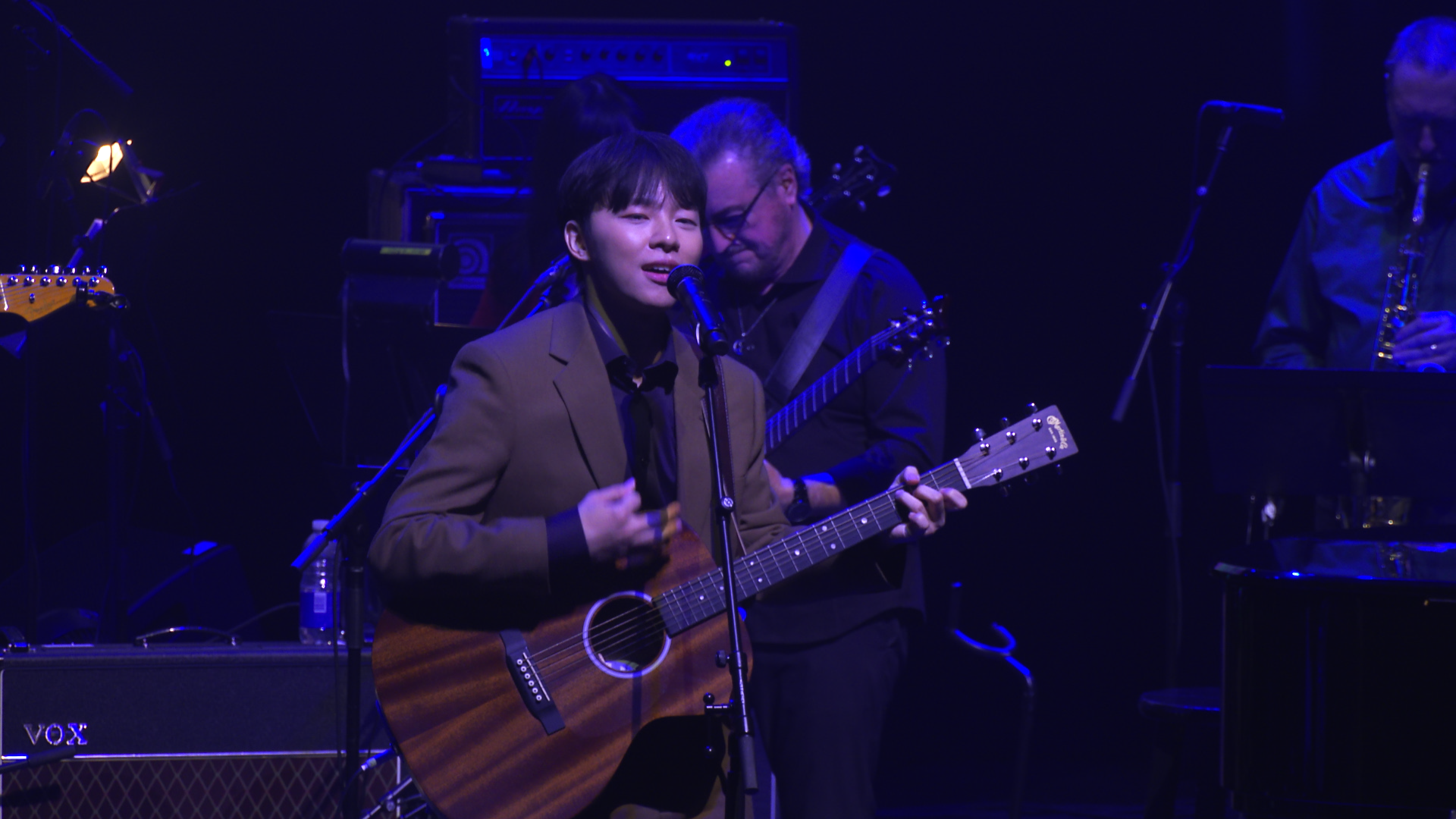 Guitar lessons Toronto — Studio 211 UNBREAKABLE II student showcase